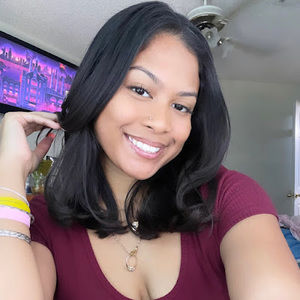 Meet your Posher, Nyla